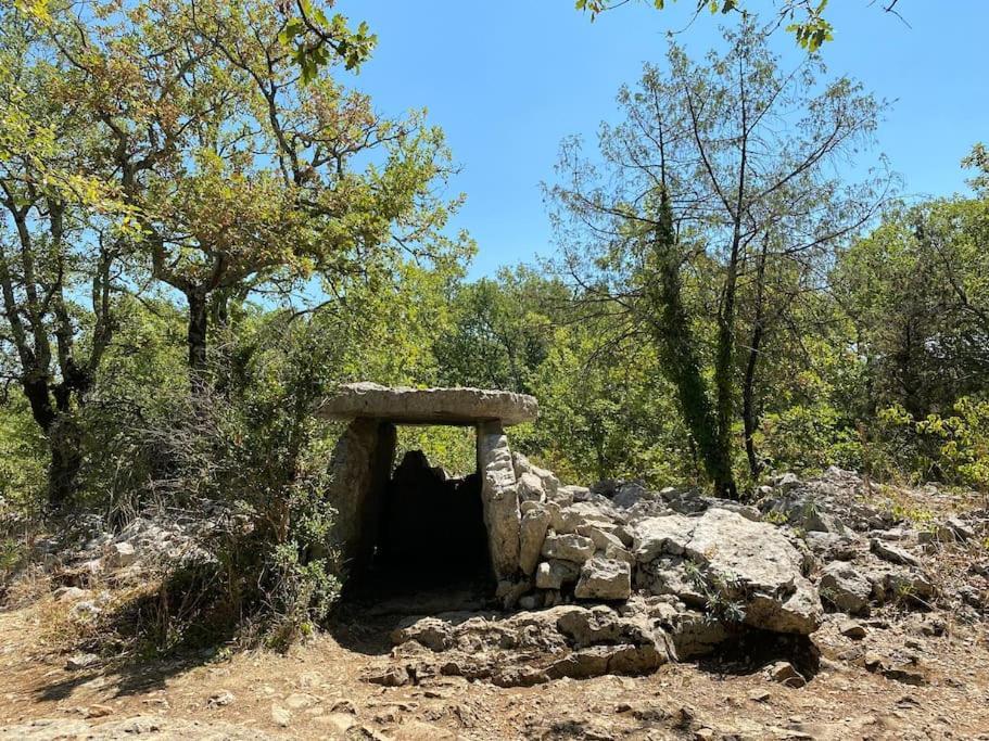 Villa Avec Piscine Dans Les Cevennes Bessèges Kültér fotó
